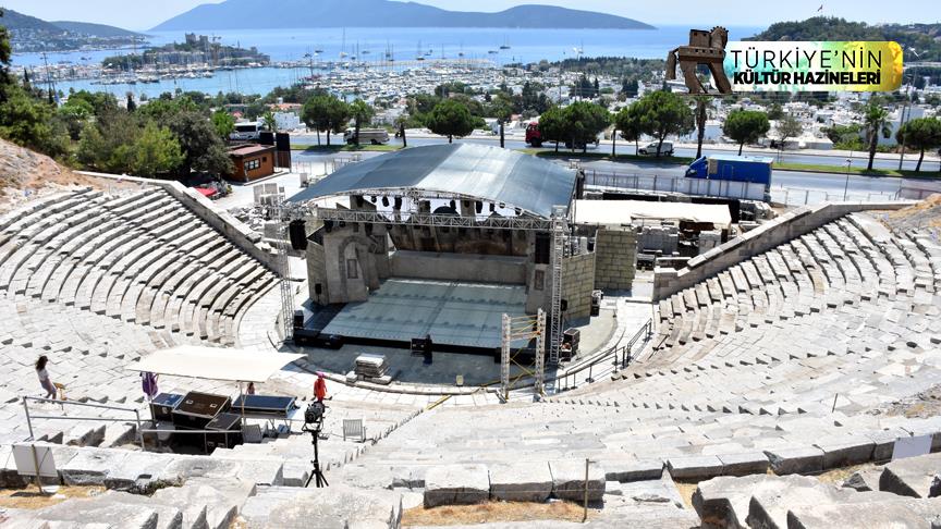 Bodrum Antik Tiyatro'da asırlardır müzik sesi yankılanıyor