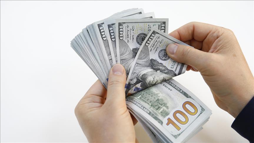 Dolar 5,85 seviyesini gördü