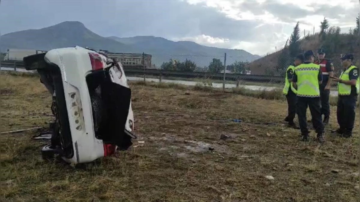 Osmaniye'de trafik kazası: 1'i ağır 3 kişi yaralandı