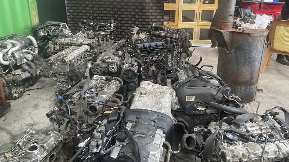 Kayseri'de kaçak operasyonu milyonlarca lira değerindeki otomobil motorları ele geçirildi