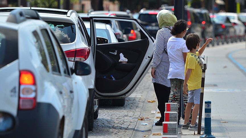 Tatilciler dönüş yolunda