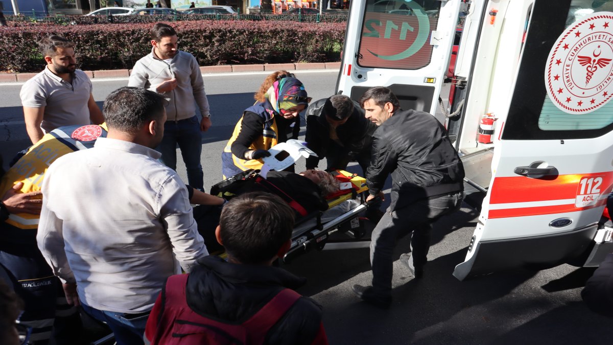 Kayseri'de 70 yaşındaki kadına araba çarptı