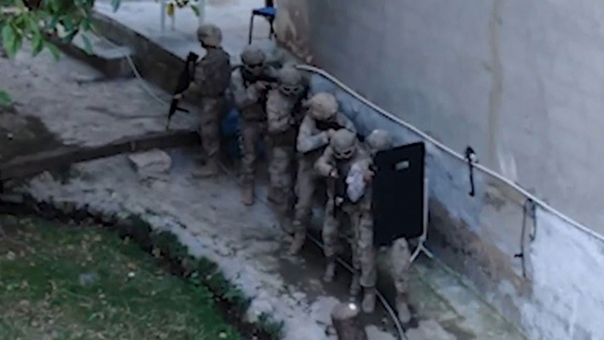 Erzincan'da terör örgütü PKK'ya darbe