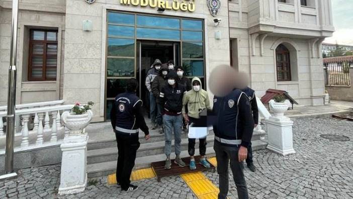 Malatya'da 13 kaçak göçmen yakalandı