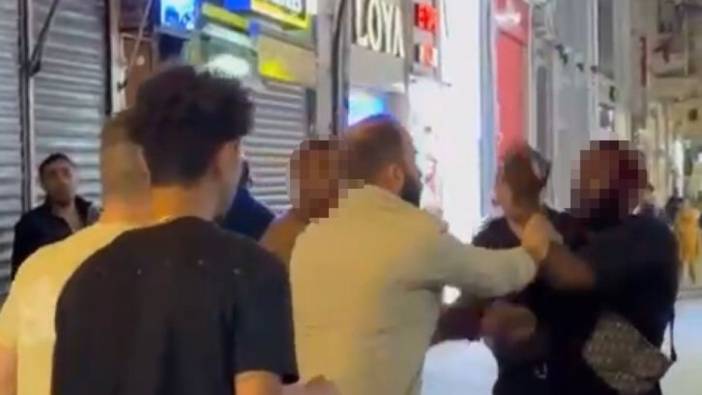 Taksim’de saç ektirme kavgası kamerada Pansuman yapılmayınca esnafa saldırdılar