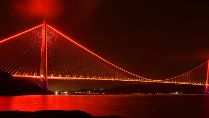 Köprü, bina ve anıtlar "turuncu" renge bürünecek