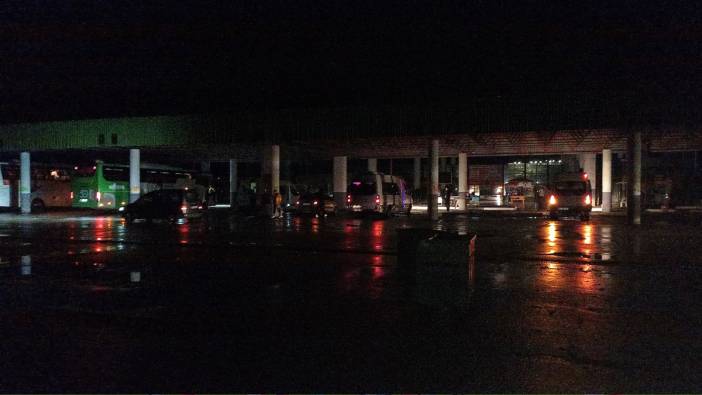 Sağanak elektrik kesintisine neden oldu, Edirne Otogarı karanlığa büründü