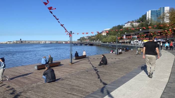 Sıcak havayı gören sahile koştu