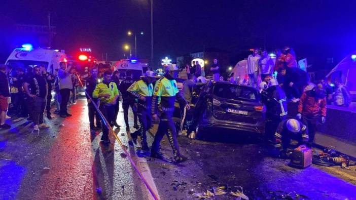 Kocaeli'de feci kaza: 2 ölü, 7 yaralı