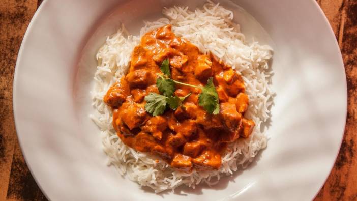 Tikka masala tarifi Masterchef’ten… Meşhur Hint yemeği tikka masala yemeğinin tam ölçülü tarifi