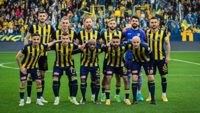 MKE Ankaragücü Antalyaspor’a 4-0 mağlup oldu