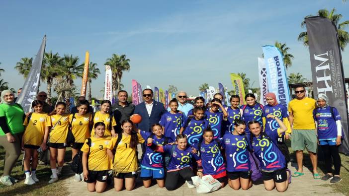 Mersin'de düzenlenen 'Uluslararası Akdeniz Su Sporları Festivali' başladı