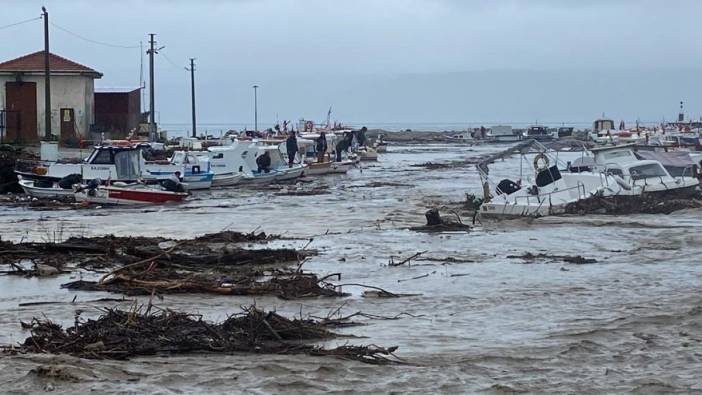 Çanakkale'de metrekareye 66 kilogram yağış düştü: Kepez Deresi taştı