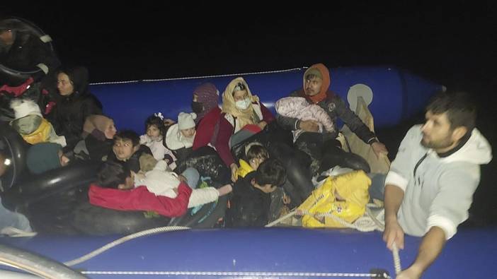 İzmir'de onlarca kacak göçmen kurtarıldı