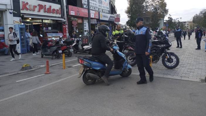 Motosiklet sürücülerine 5 bin lira ceza kesildi