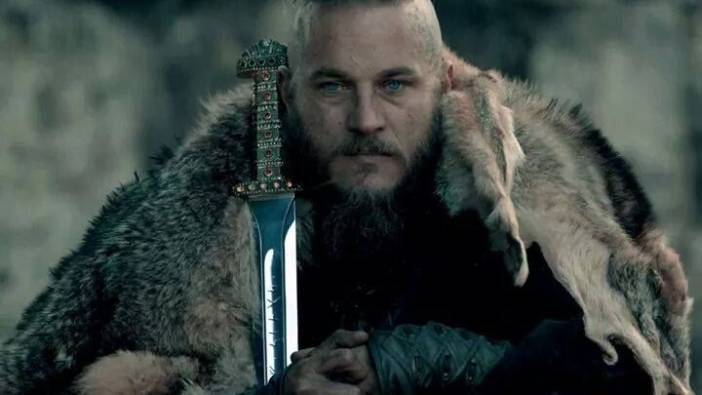 'Vikinglerin' Kral Ragnar'ı  Ayasofya'yı gezdi