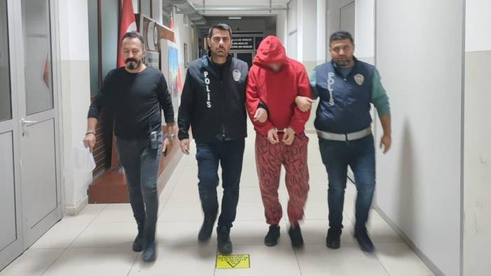İzmir'de 5 ayrı suçtan aranan firari, şok ekibinden kaçamadı