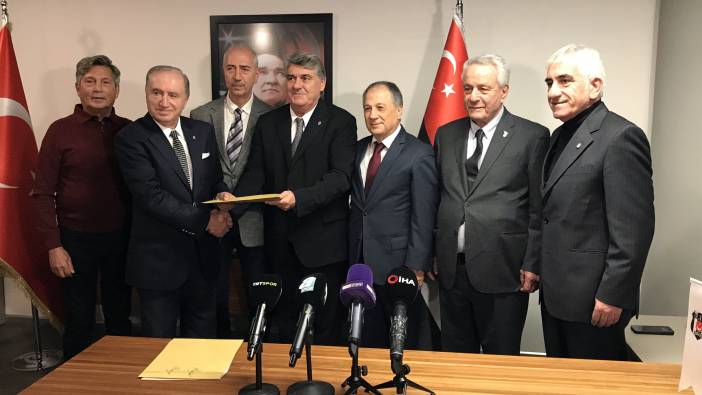 Beşiktaş Başkan Adayı Serdal Adalı, yönetim kurulu listesini teslim etti