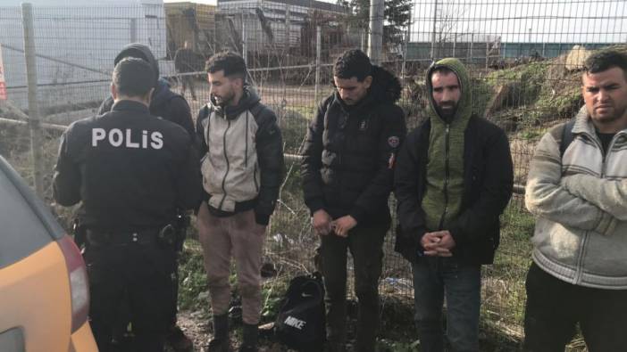 Edirne'de bir takside 6 kaçak göçmen yakalandı