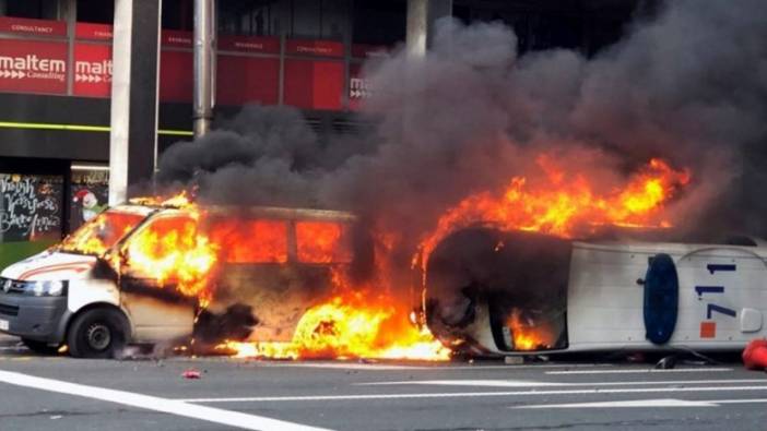 "Sarı yelekliler" AB kurumları önünde