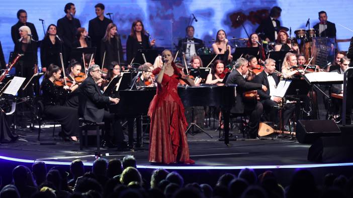 Antalyalılar Festivalde Candan Erçetin konseriyle coştu