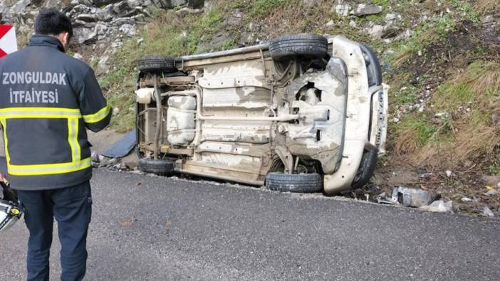 Zonguldak'ta araç devrildi '2 kişi yaralandı'