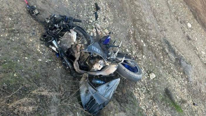 Mersin'de pikap ile motosiklet çarpıştı 1 ölü 3 yaralı