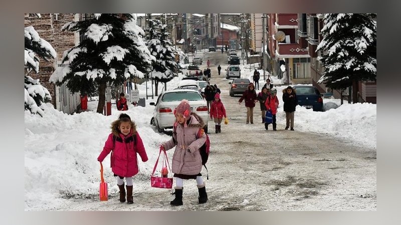 Eğitime kar tatili