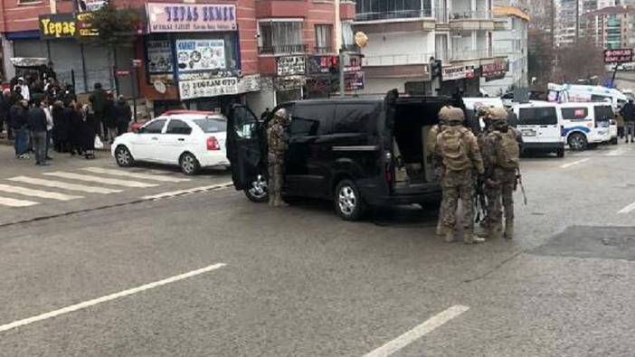 Tüm parasını Borsa'da kaybeden emlakçı kendini öldürdü