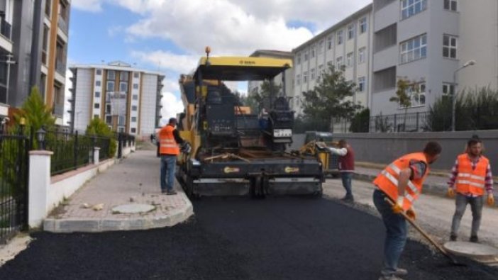 Yeni Mahalle’ye 18 bin 600 ton asfalt