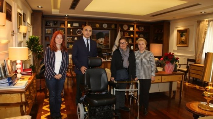 Kerimoğlu, ALS-MNH hastasını sevindirdi