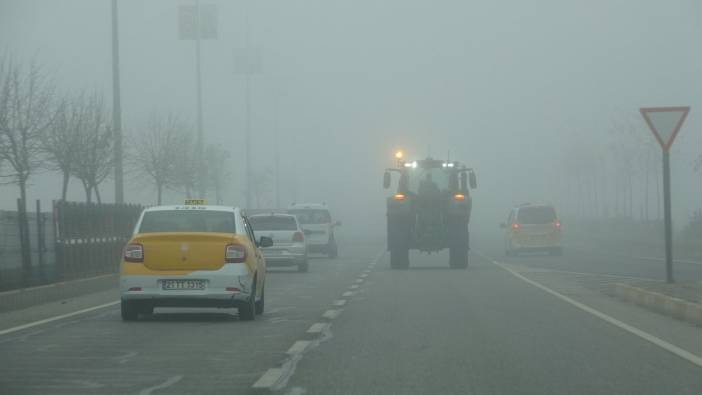 Diyarbakır’da yoğun sis hayatı olumsuz etkiliyor