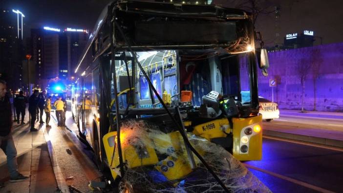 Şişli'de İETT otobüsü hafriyat kamyonuna çarptı '8 yaralı'