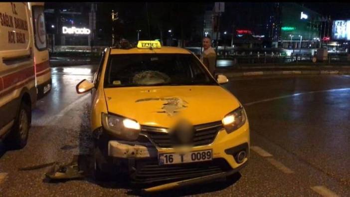 Bursa’da yoldan karşıya geçmek isteyen adama otomobil çarptı: 1 yaralı