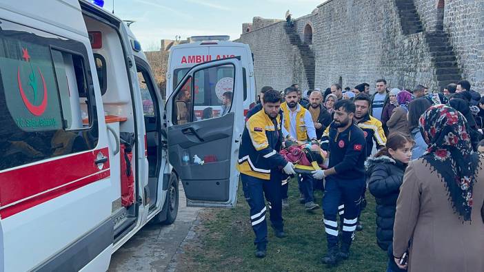Diyarbakır Surları'ndan düşen çocuk yaralandı