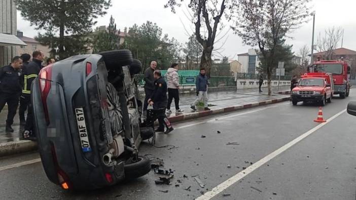 Siirt'te otomobil refüje yuvarlandı