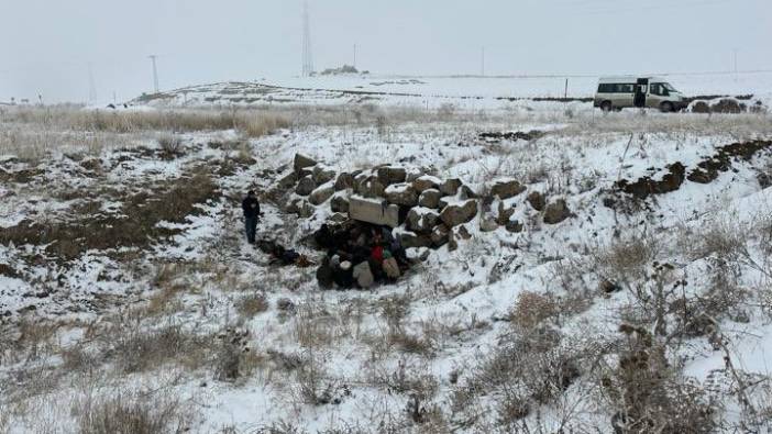 Kars’ta 24 kaçak göçmen yakalandı