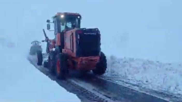 Siirt'te kar nedeniyle kapanan yollar bir bir açılıyor