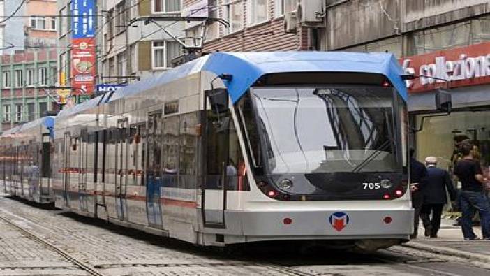 Güngören'de iki tramvay çarpıştı