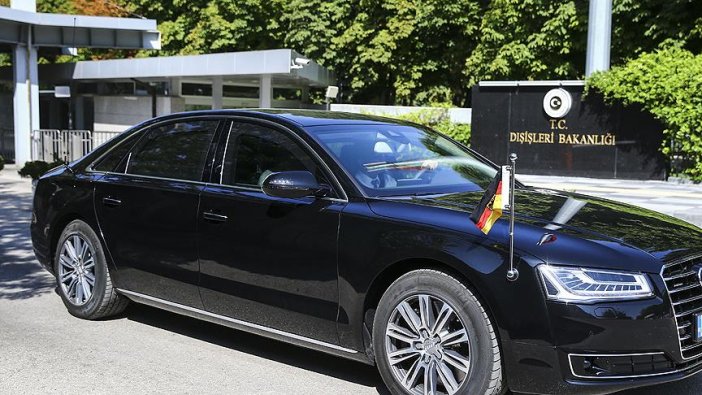Alman büyükelçi dışişlerine çağrıldı