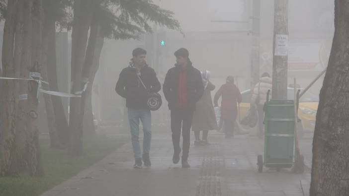 Diyarbakır'da sabah uçuşlarına sis engeli