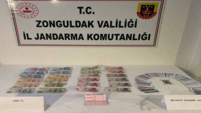 Zonguldak'ta kıraathaneye kumar ve alkol operasyonu düzenlendi
