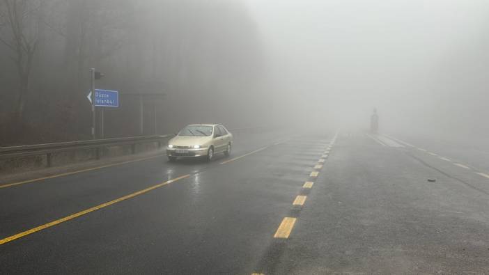 Bolu'da yoğun sis hayatı olumsuz etkiliyor