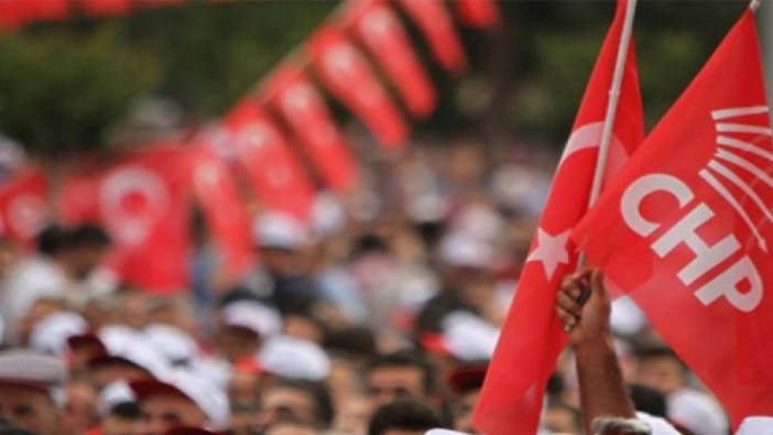 CHP Foça İlçe Başkanı ve yönetiminden istifalar