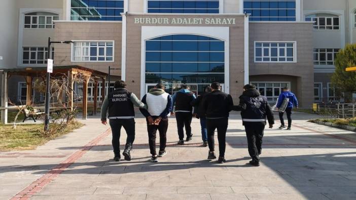 Burdur'da zehir tacirleri kıskıvrak yakalandı