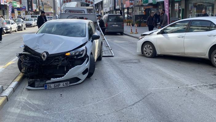 Erzincan'da zincirleme trafik kazası