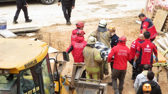 İstanbul Sancaktepe'de toprak altında kalan işçi hayatını kaybetti