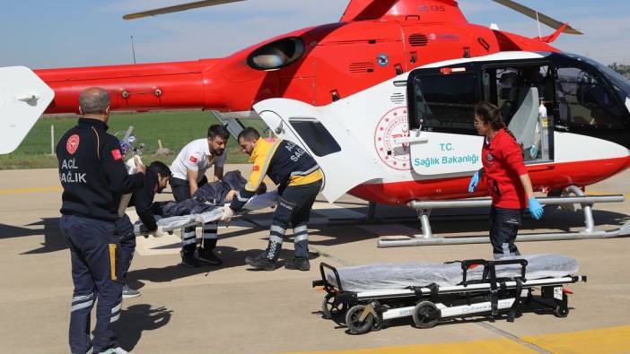 Ambulans helikopter nöbet geçiren çocuk için havalandı