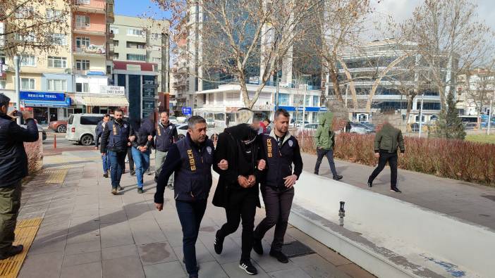 Kırşehir'de sahte 'Forex çetesi' çökertildi
