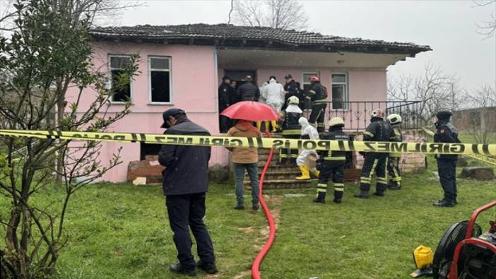 Kocaeli'de ev yangını '1 kişi hayatını kaybetti'